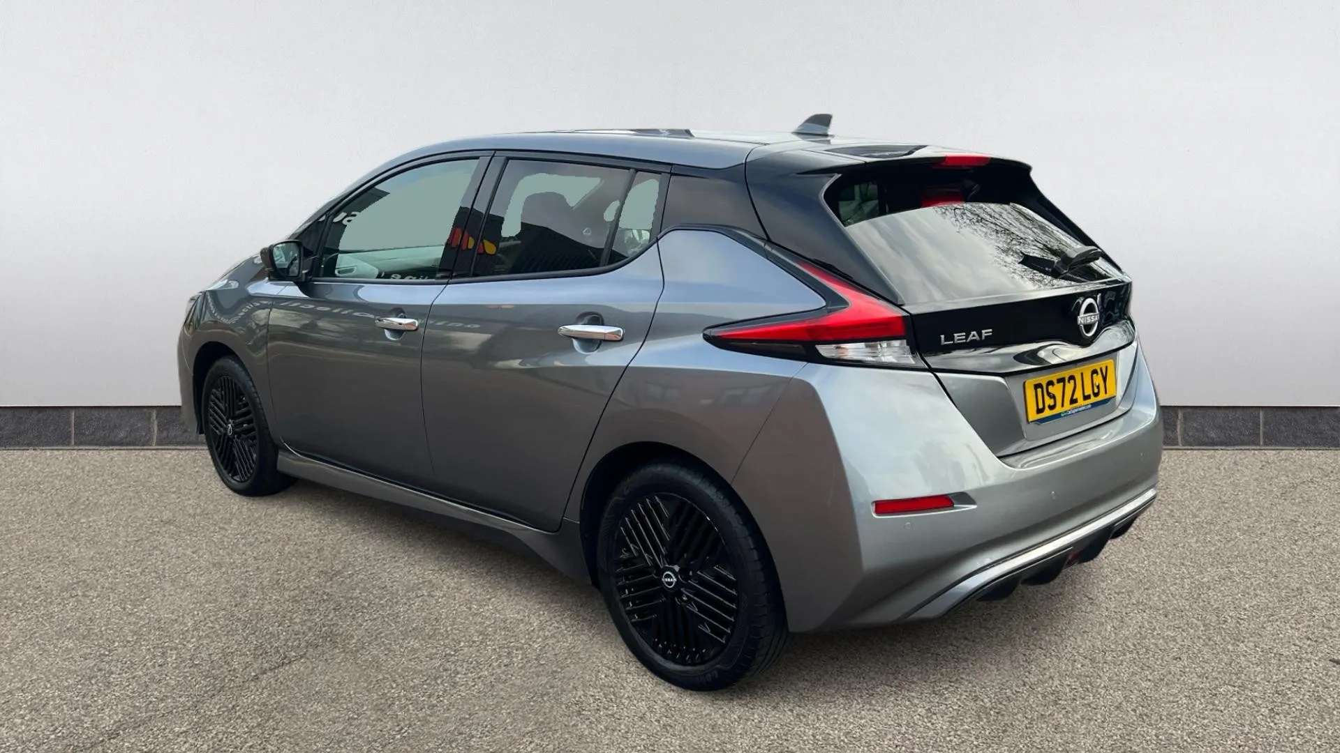 A 2022 NISSAN LEAF 110kW N-Connecta 39kWh Auto A 2022 NISSAN LEAF 110kW N-Connecta 39kWh Auto