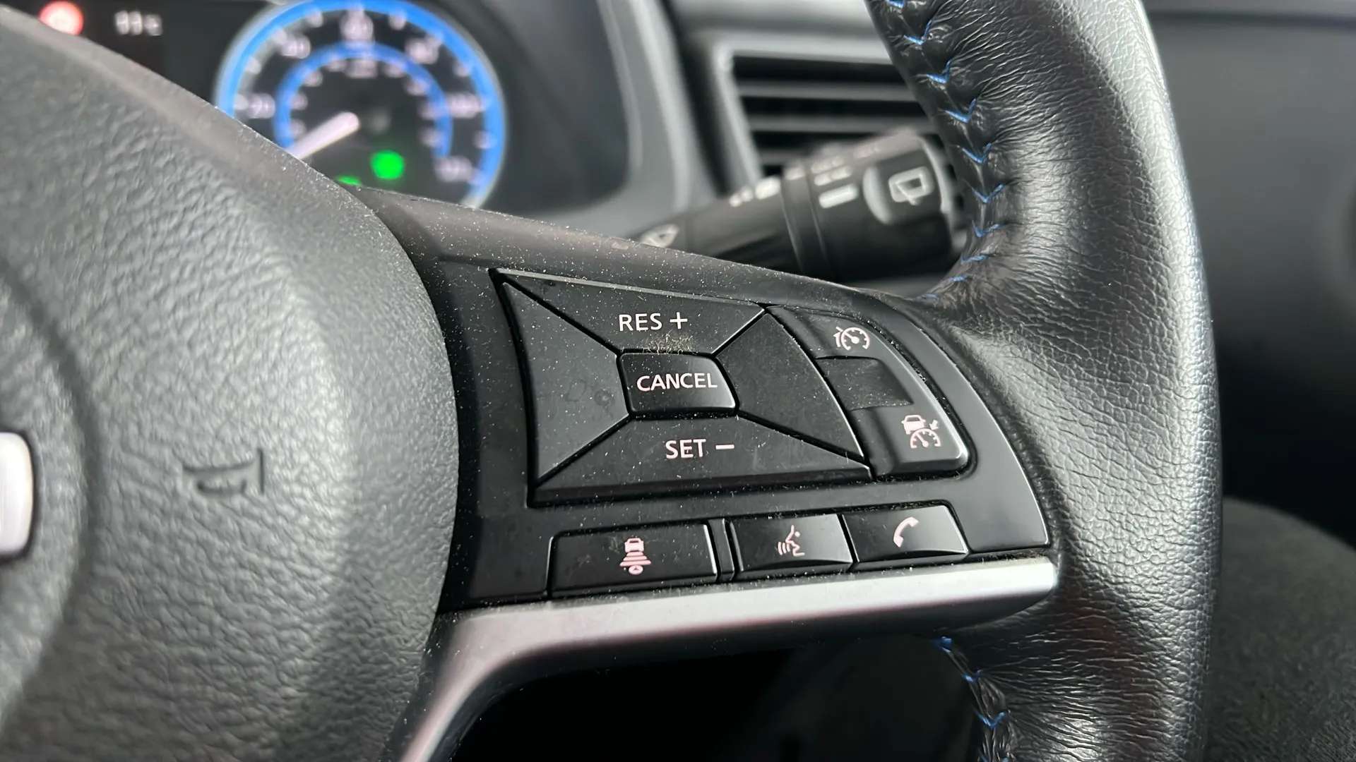 2022 NISSAN LEAF 2022 NISSAN LEAF