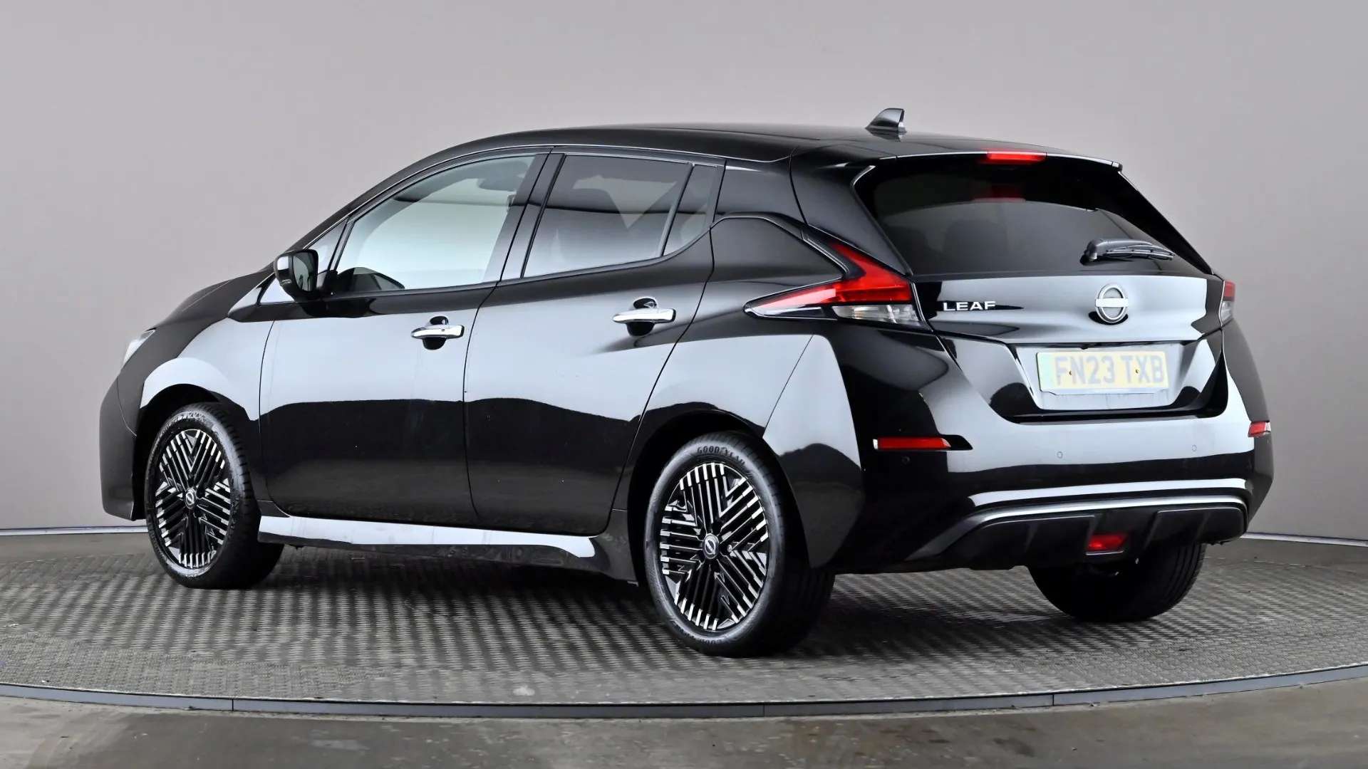 A 2023 NISSAN LEAF 110kW N-Connecta 39kWh Auto A 2023 NISSAN LEAF 110kW N-Connecta 39kWh Auto