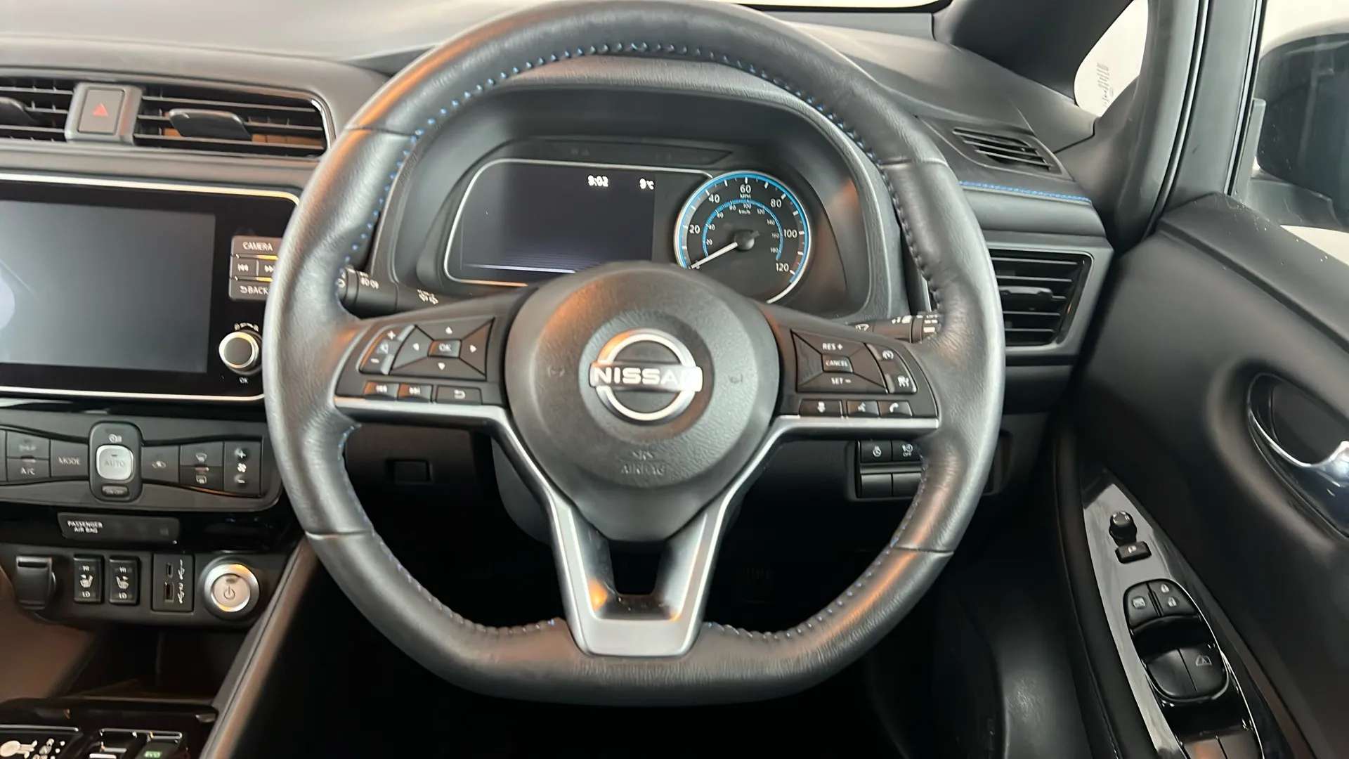 2023 NISSAN LEAF 2023 NISSAN LEAF