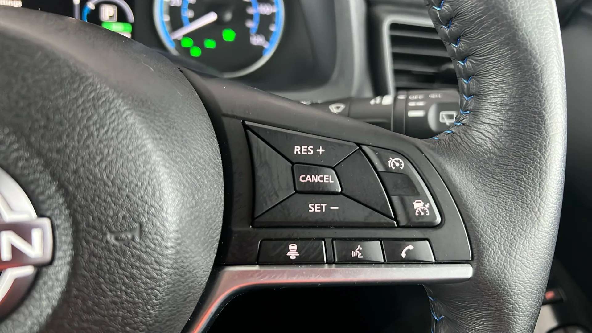 2023 NISSAN LEAF 2023 NISSAN LEAF