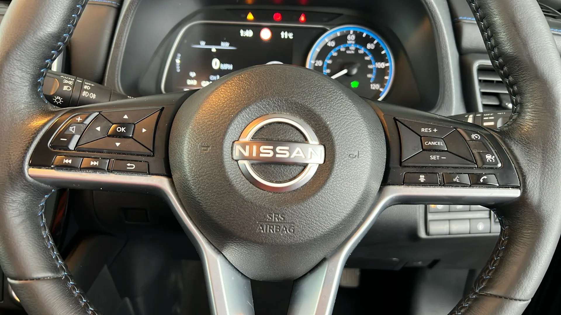 2022 NISSAN LEAF 2022 NISSAN LEAF