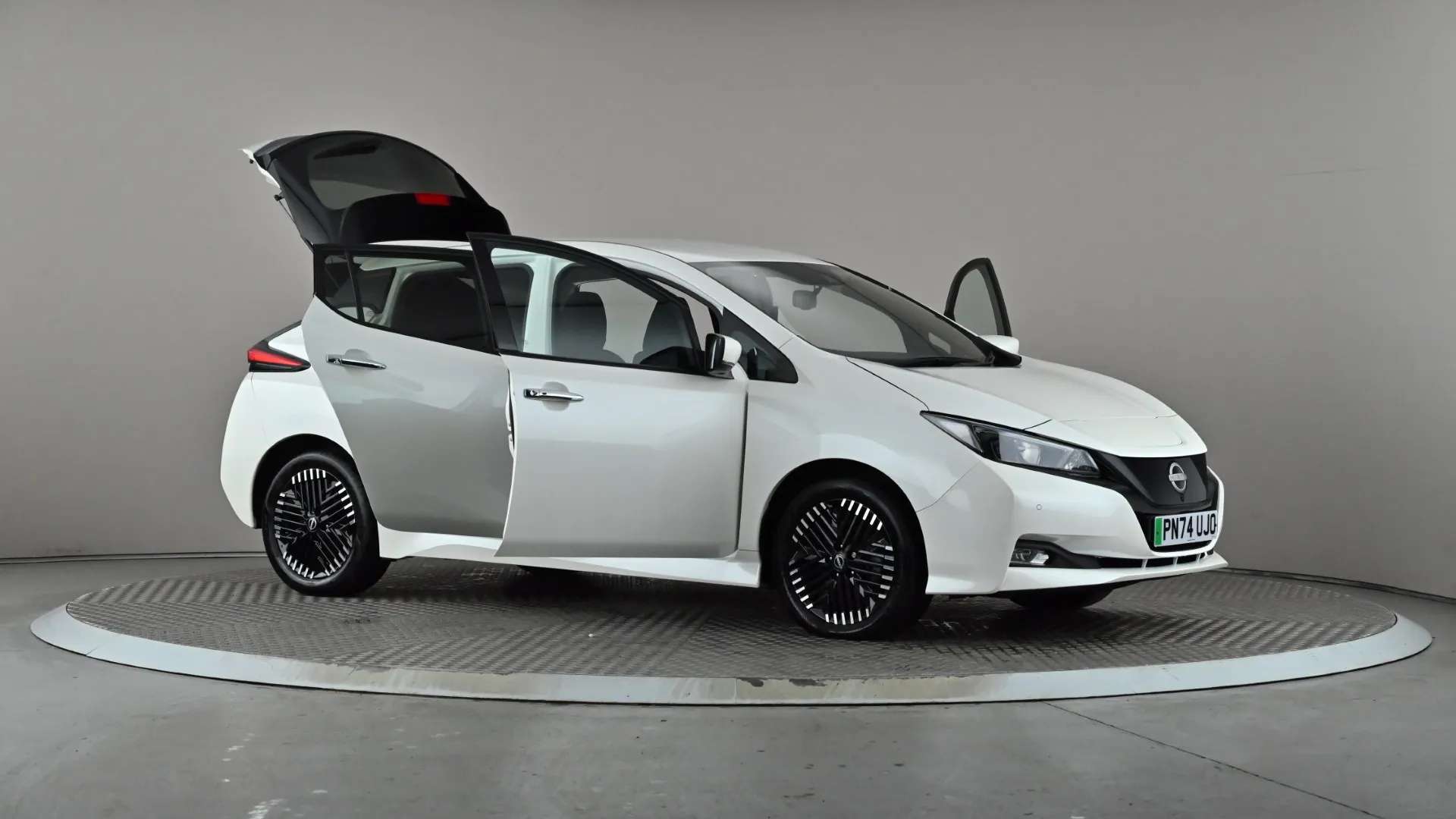 2024 NISSAN LEAF 2024 NISSAN LEAF