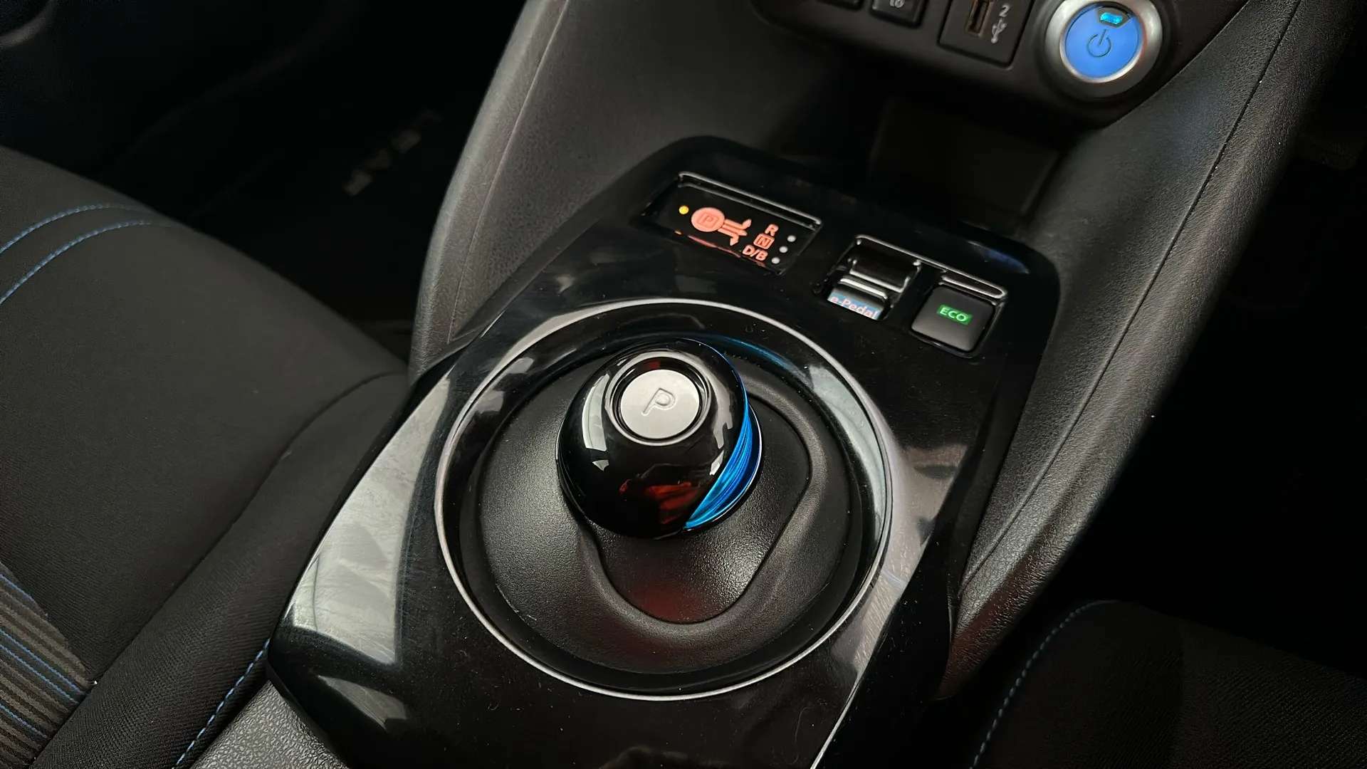 2024 NISSAN LEAF 2024 NISSAN LEAF