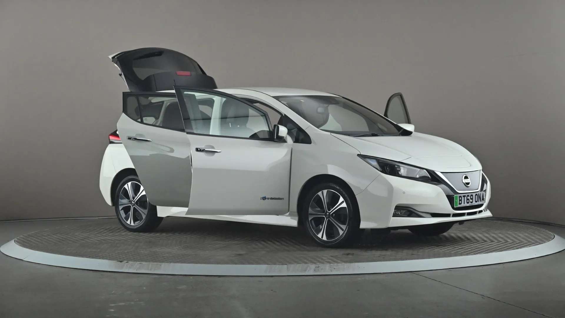 2019 NISSAN LEAF 2019 NISSAN LEAF