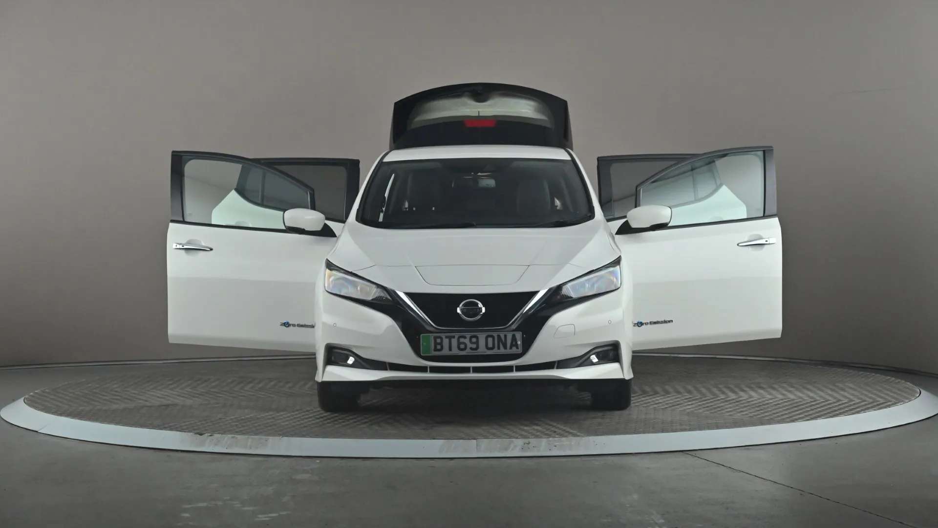 2019 NISSAN LEAF 2019 NISSAN LEAF