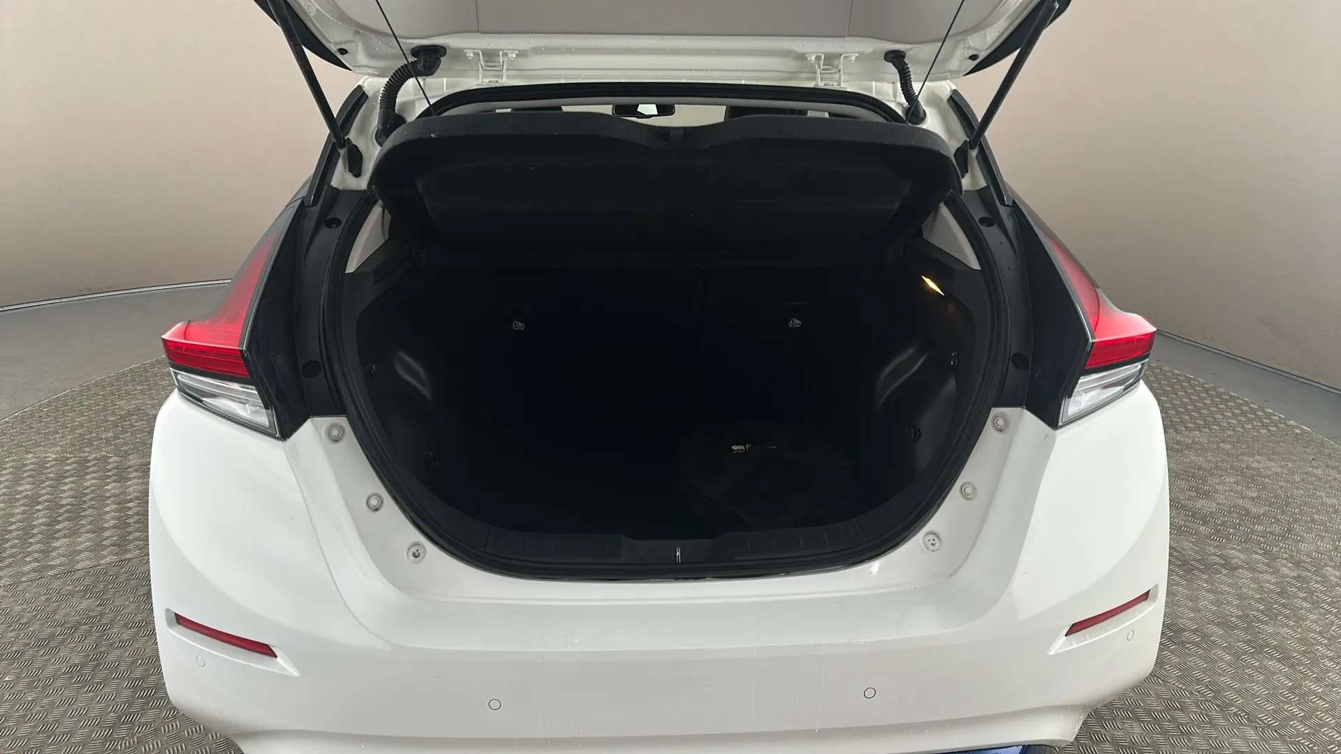 2019 NISSAN LEAF 2019 NISSAN LEAF