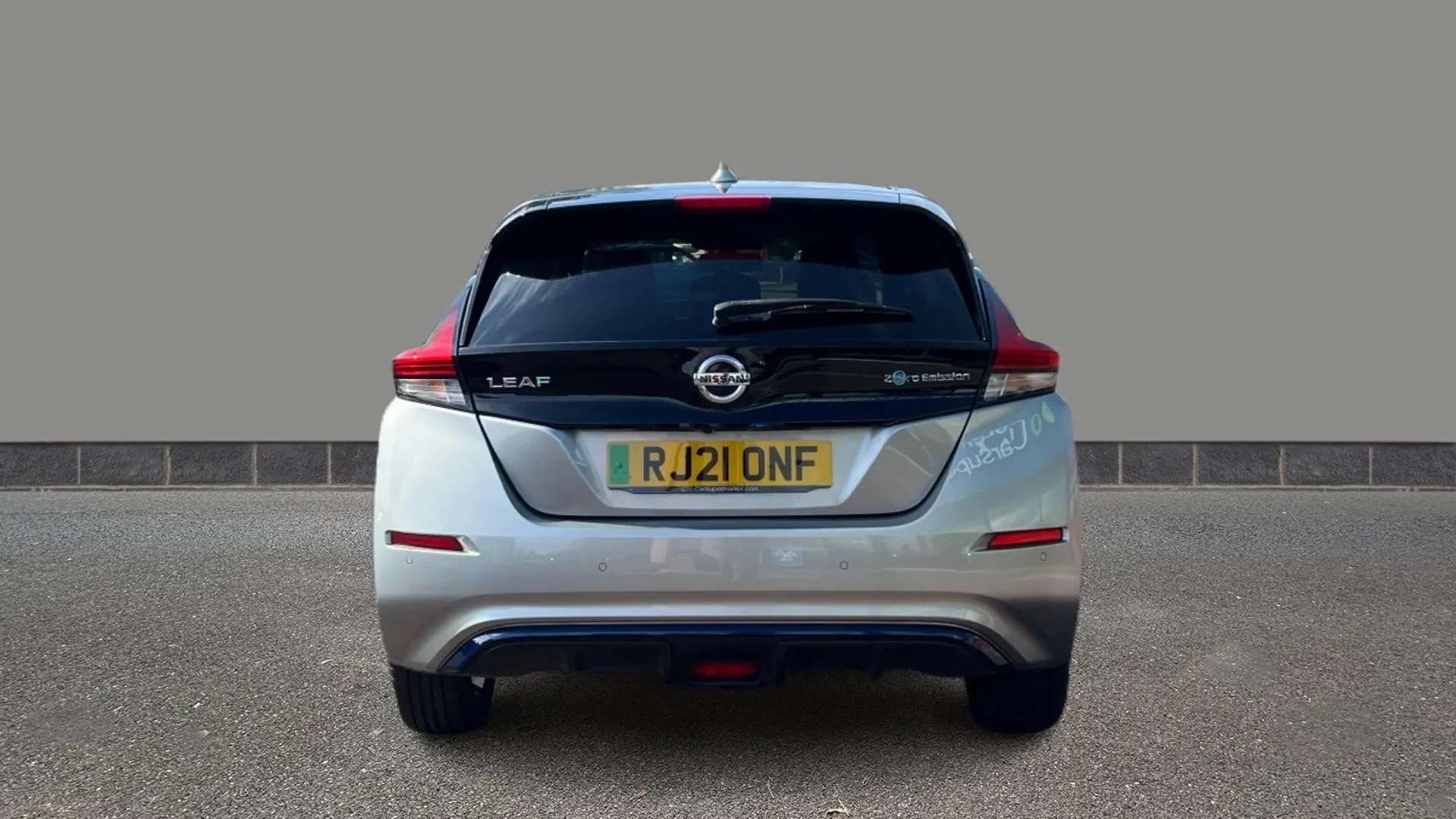 2021 NISSAN LEAF 2021 NISSAN LEAF