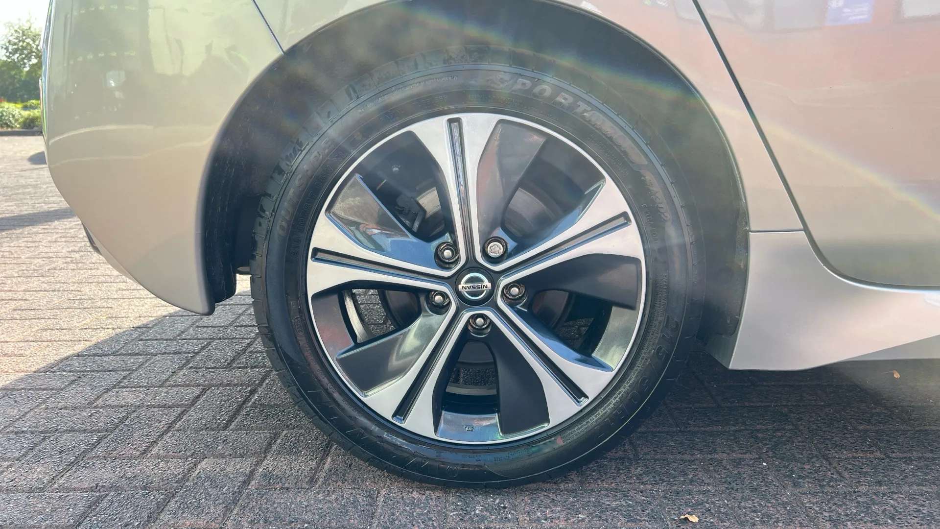 2021 NISSAN LEAF 2021 NISSAN LEAF