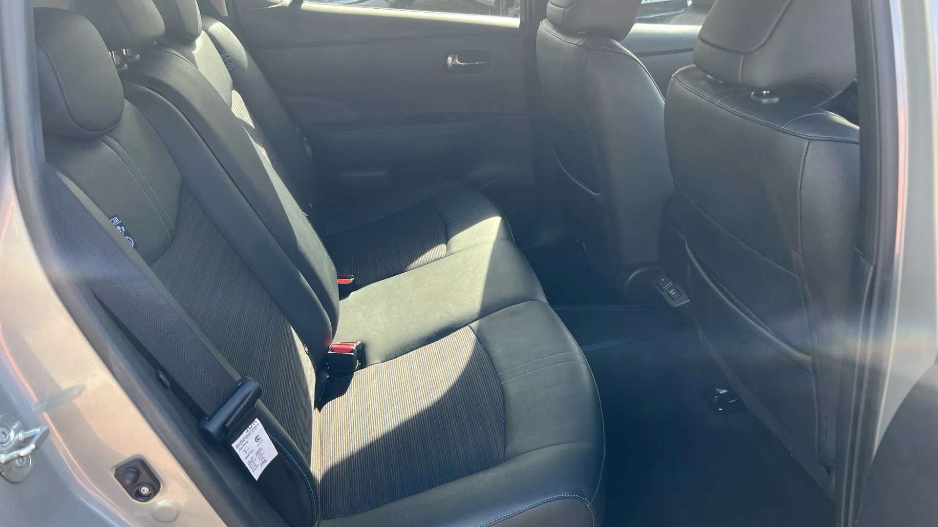 2021 NISSAN LEAF 2021 NISSAN LEAF