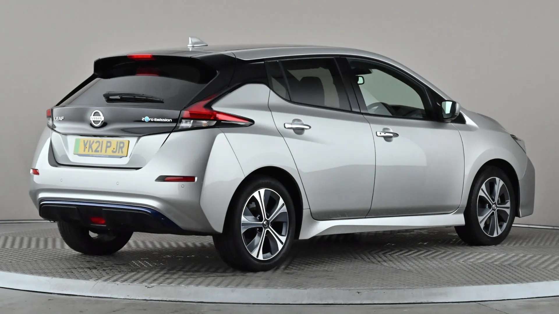 2021 NISSAN LEAF 2021 NISSAN LEAF