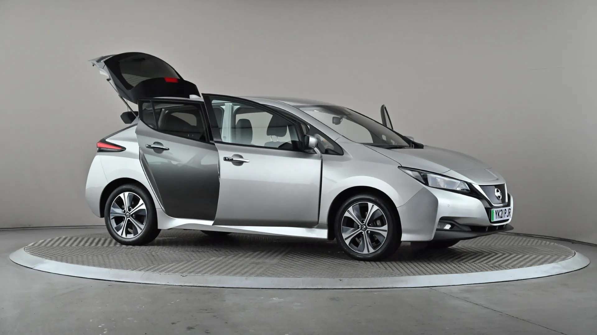 2021 NISSAN LEAF 2021 NISSAN LEAF