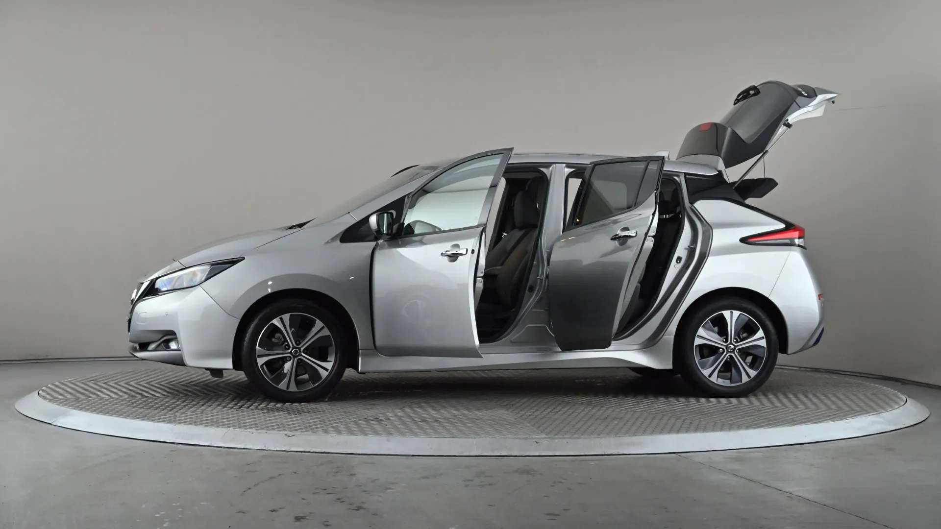 2021 NISSAN LEAF 2021 NISSAN LEAF