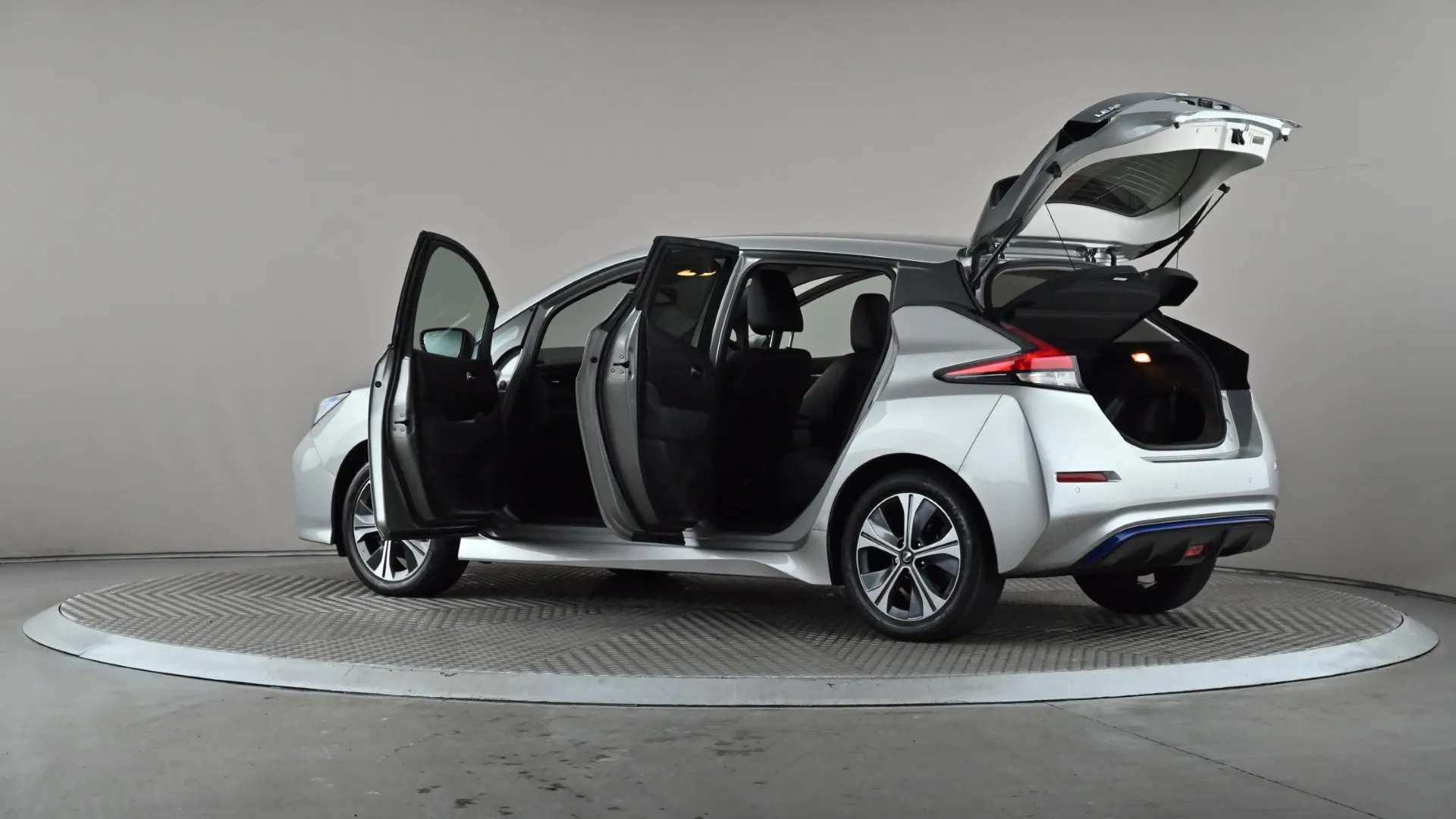2021 NISSAN LEAF 2021 NISSAN LEAF