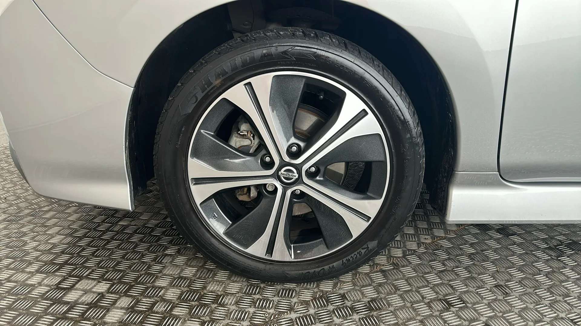 2021 NISSAN LEAF 2021 NISSAN LEAF