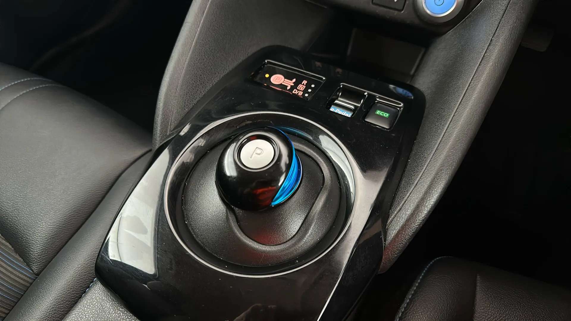 2022 NISSAN LEAF 2022 NISSAN LEAF
