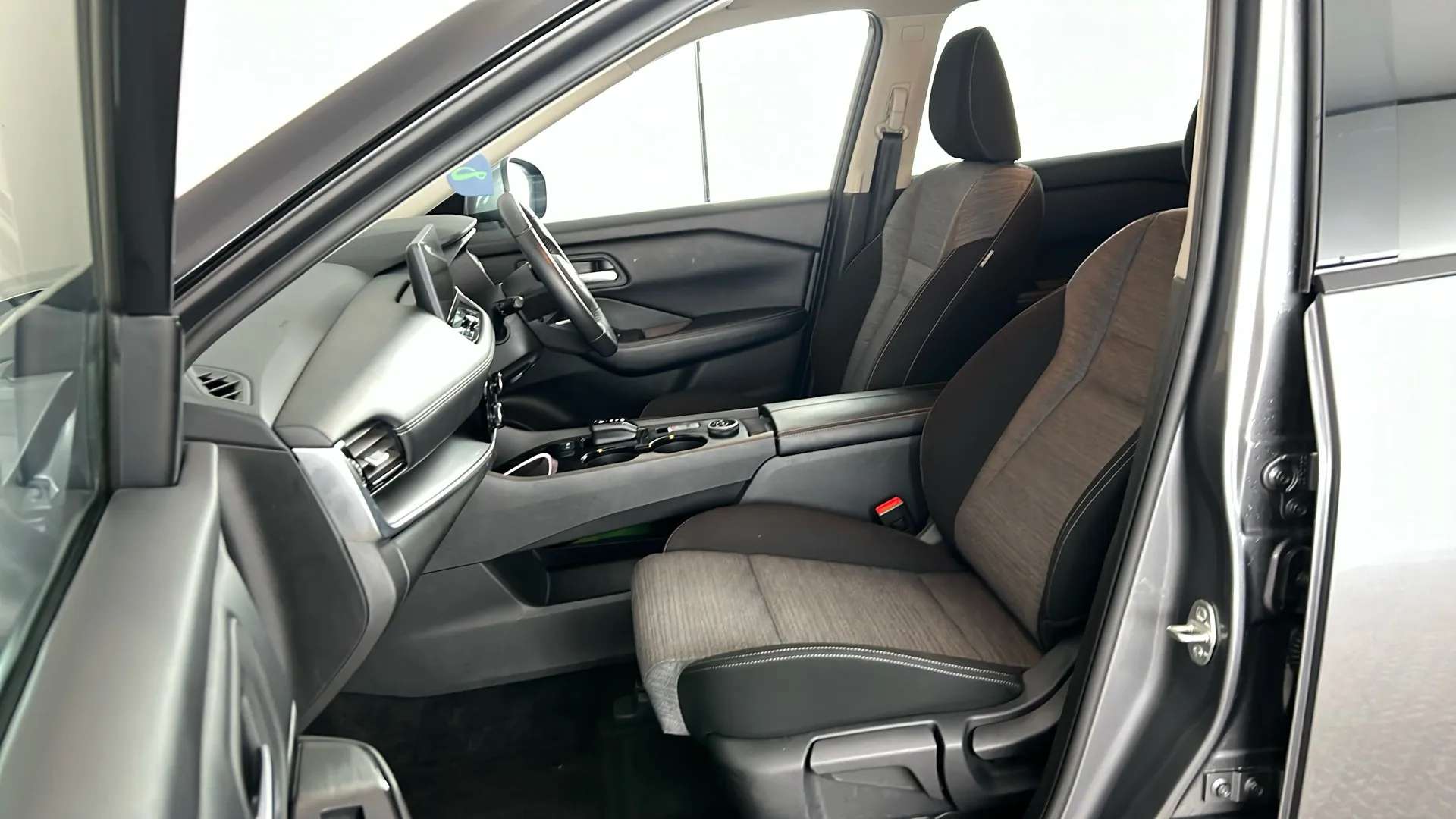 2025 NISSAN X-TRAIL 2025 NISSAN X-TRAIL