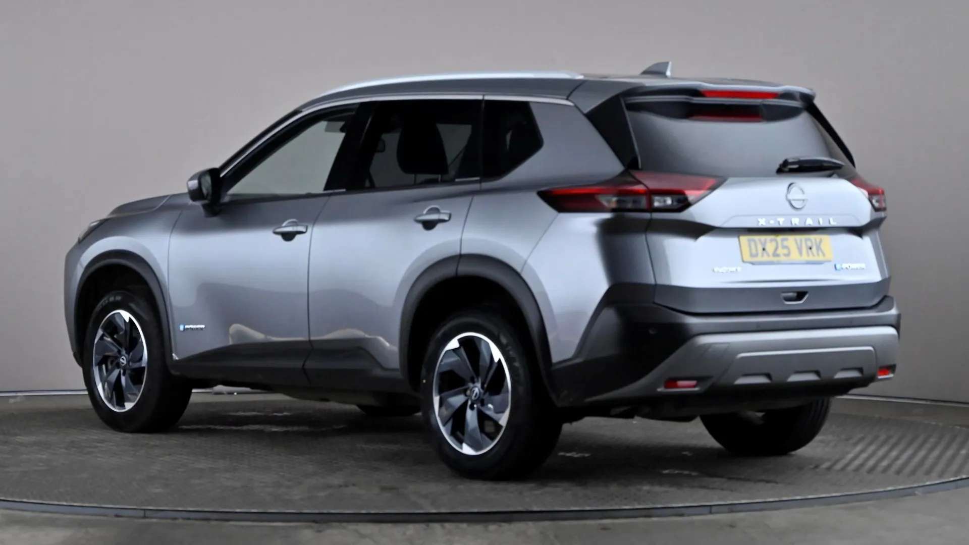 A 2025 NISSAN X-TRAIL 1.5 E-Power E-4orce 213 N-Connecta 7Seat Auto A 2025 NISSAN X-TRAIL 1.5 E-Power E-4orce 213 N-Connecta 7Seat Auto
