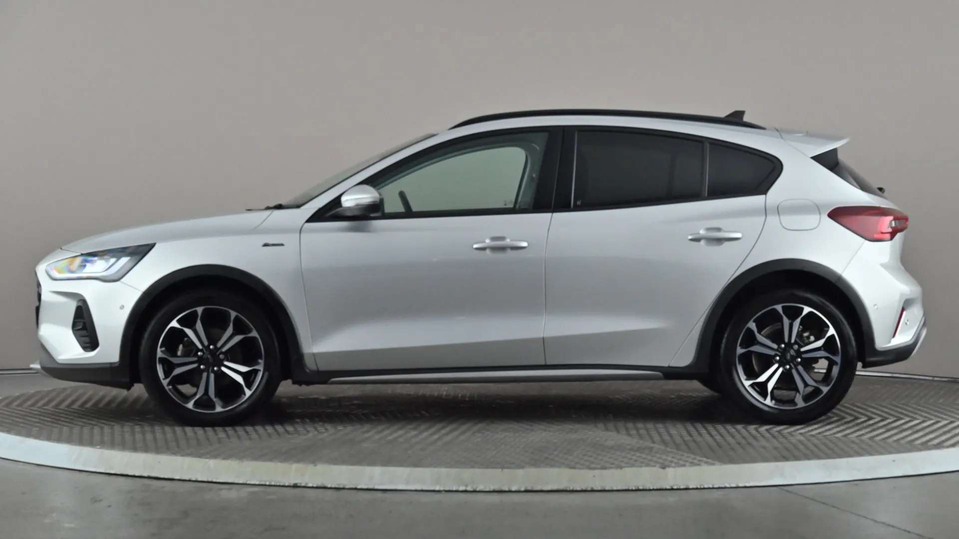 A 2023 FORD FOCUS 1.0 EcoBoost Hybrid mHEV Active X Auto A 2023 FORD FOCUS 1.0 EcoBoost Hybrid mHEV Active X Auto