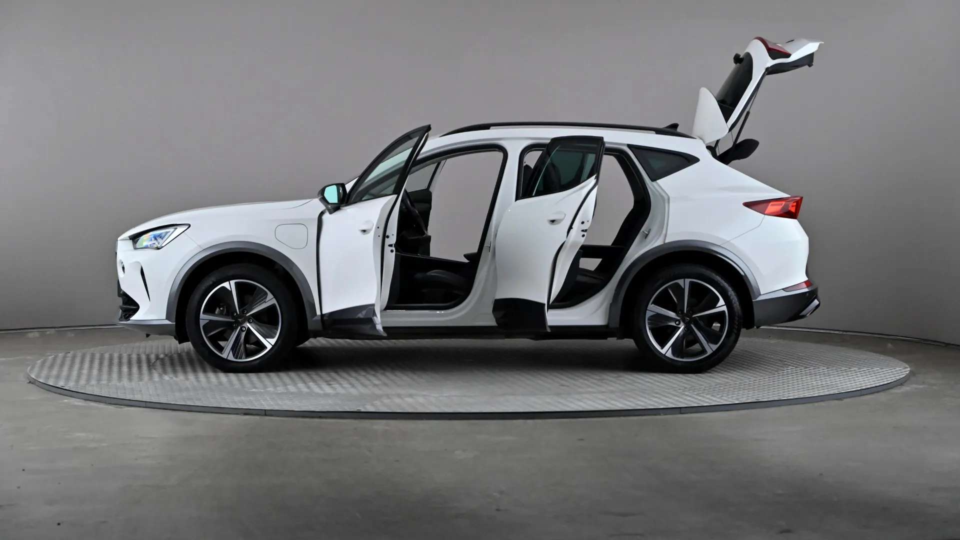 2024 CUPRA FORMENTOR 2024 CUPRA FORMENTOR