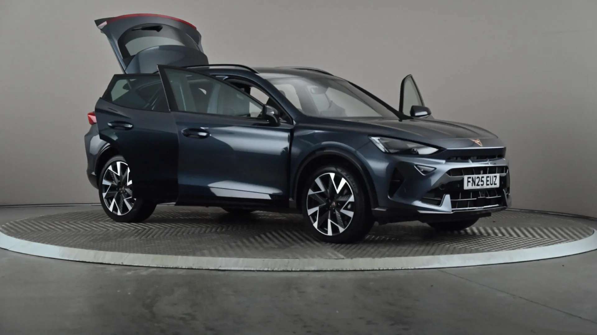 2025 CUPRA FORMENTOR 2025 CUPRA FORMENTOR