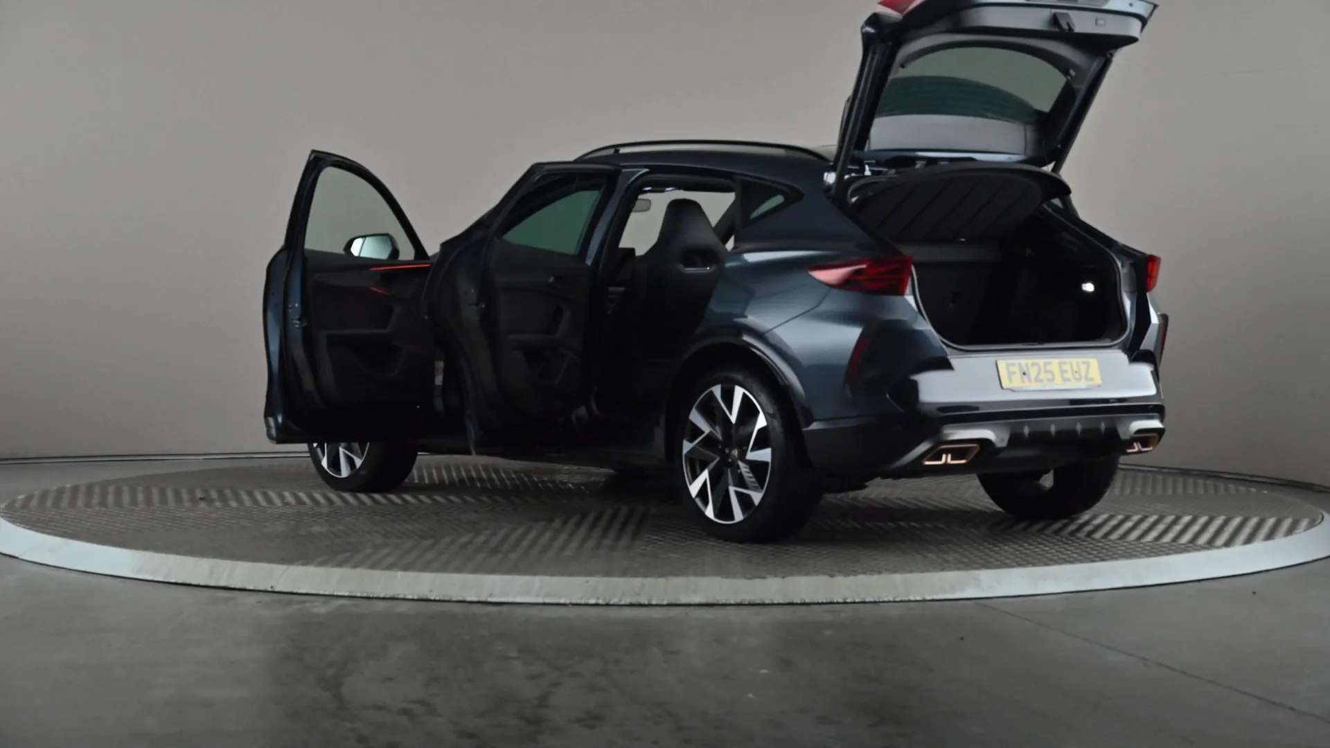 2025 CUPRA FORMENTOR 2025 CUPRA FORMENTOR