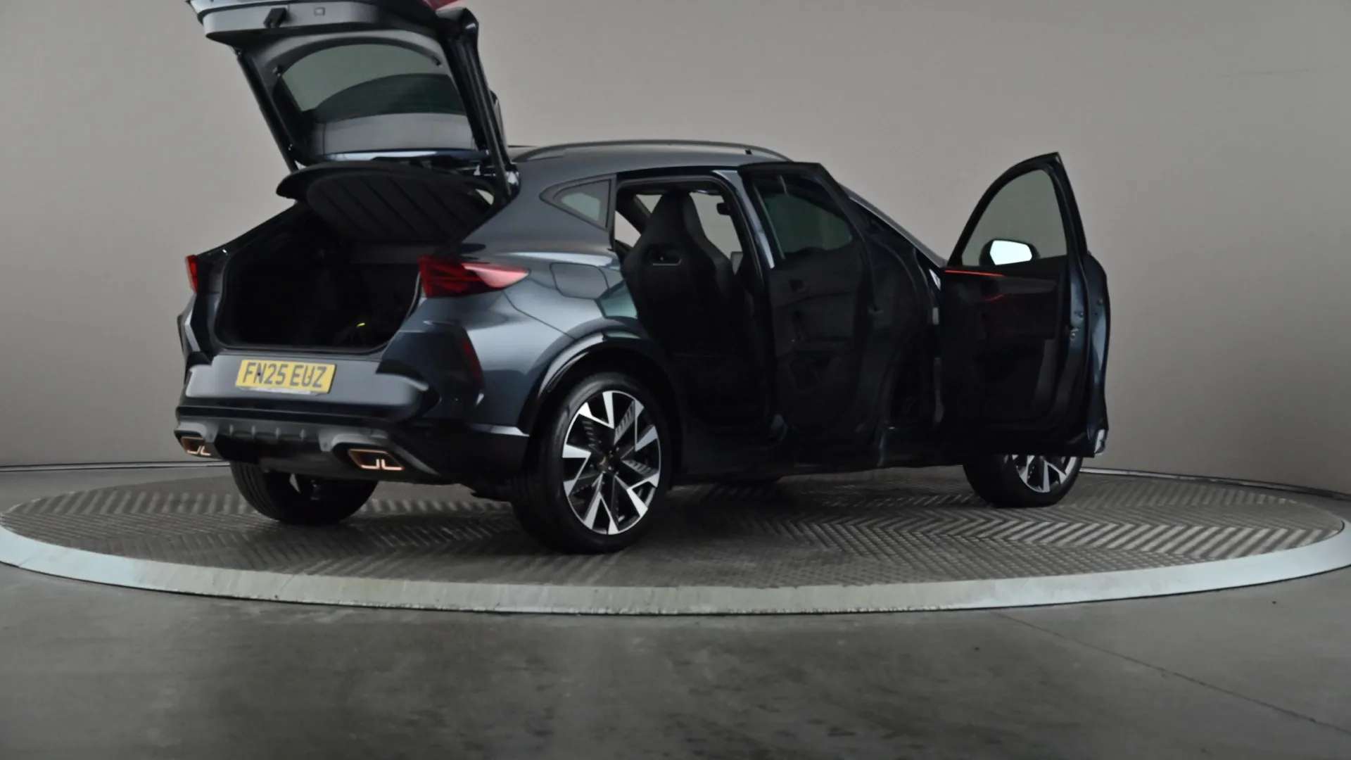 2025 CUPRA FORMENTOR 2025 CUPRA FORMENTOR