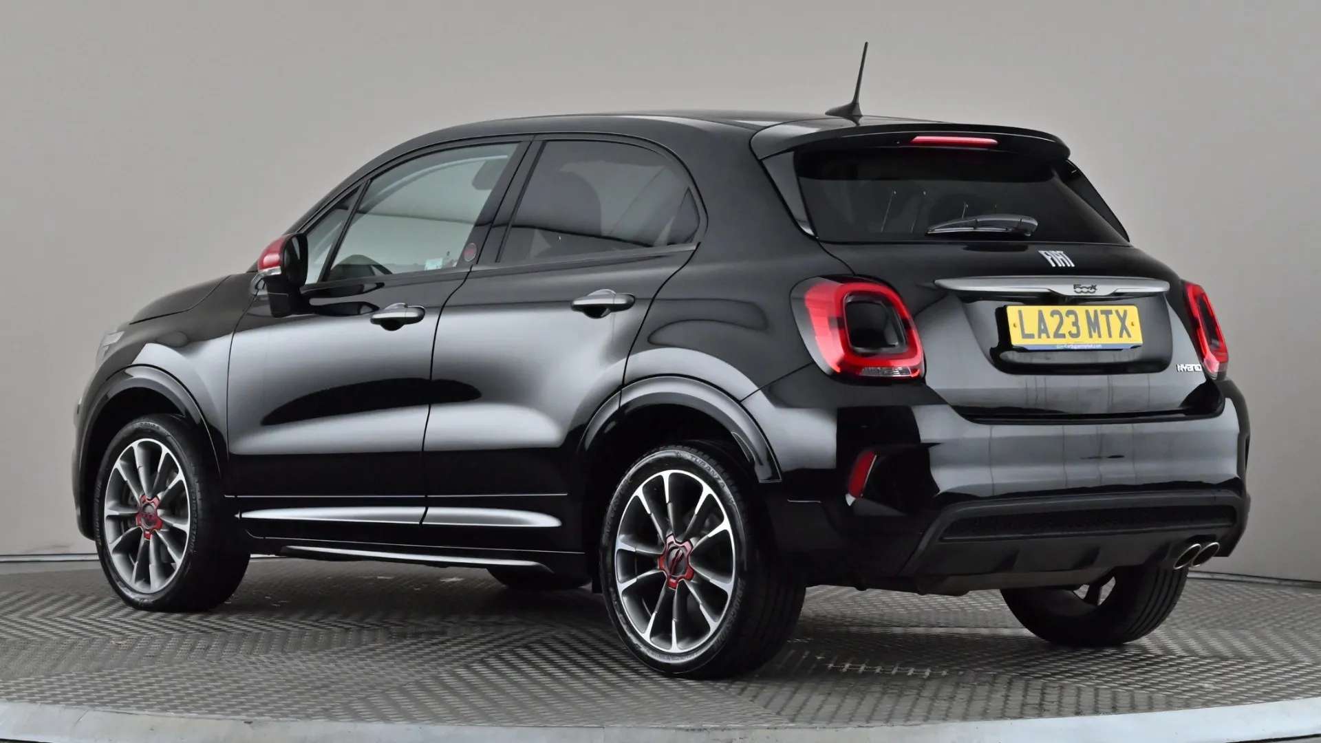 A 2023 FIAT 500X 1.5 Hybrid 48V RED DDCT A 2023 FIAT 500X 1.5 Hybrid 48V RED DDCT