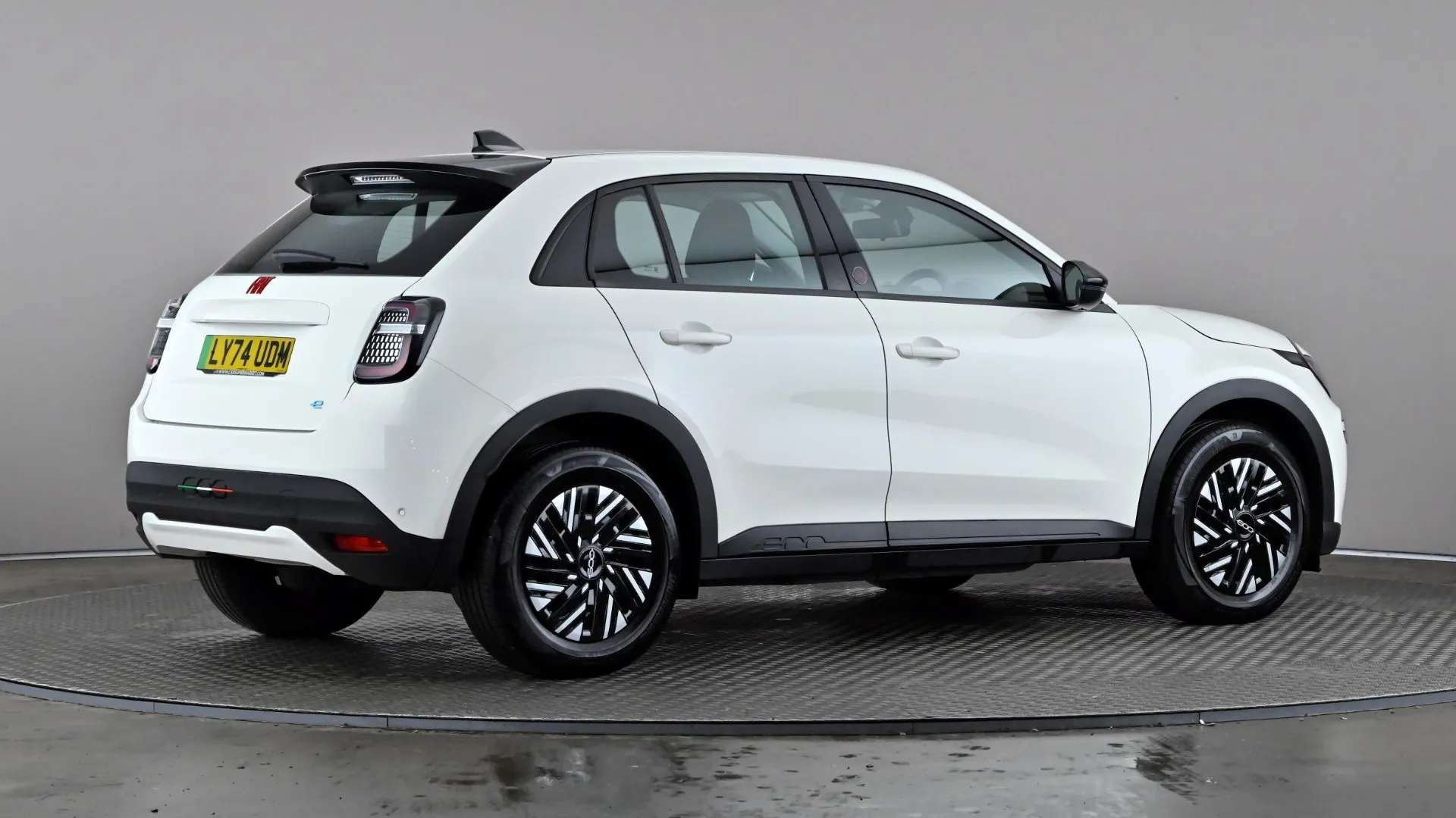 2025 FIAT 600 2025 FIAT 600