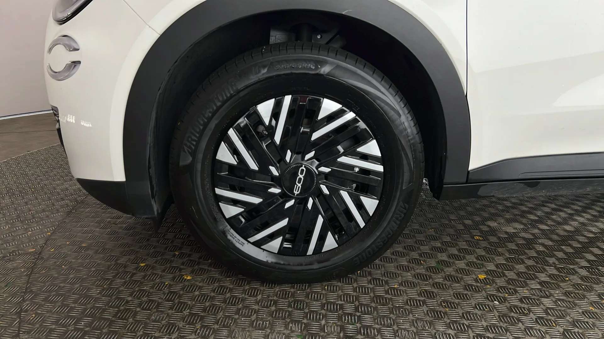 2025 FIAT 600 2025 FIAT 600