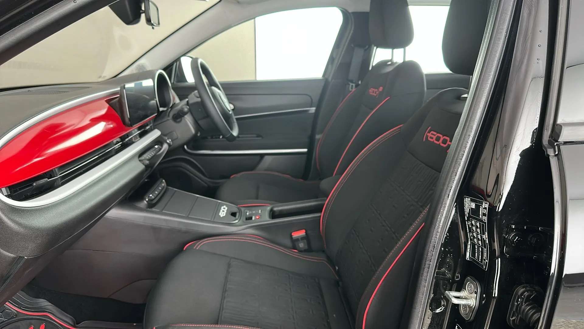 2024 FIAT 600 2024 FIAT 600