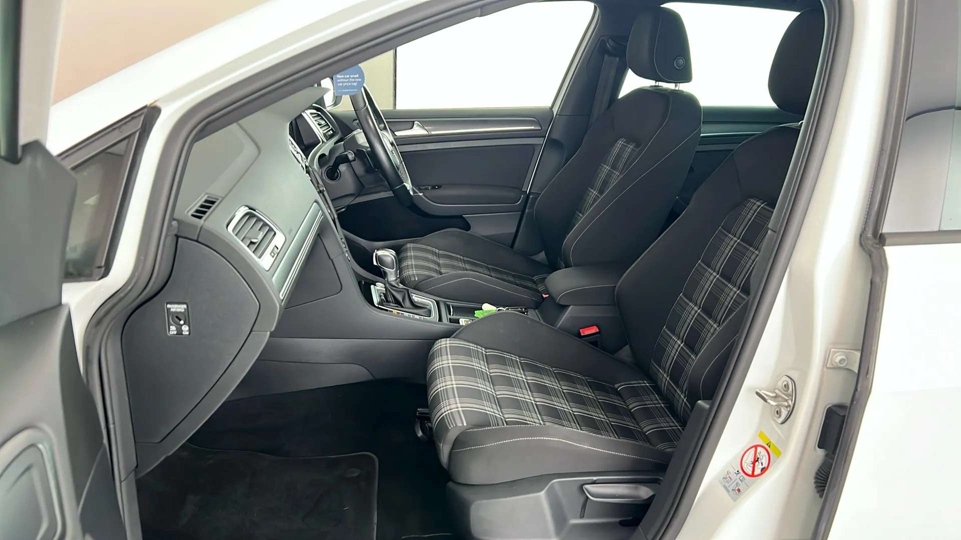 2019 VOLKSWAGEN GOLF 2019 VOLKSWAGEN GOLF