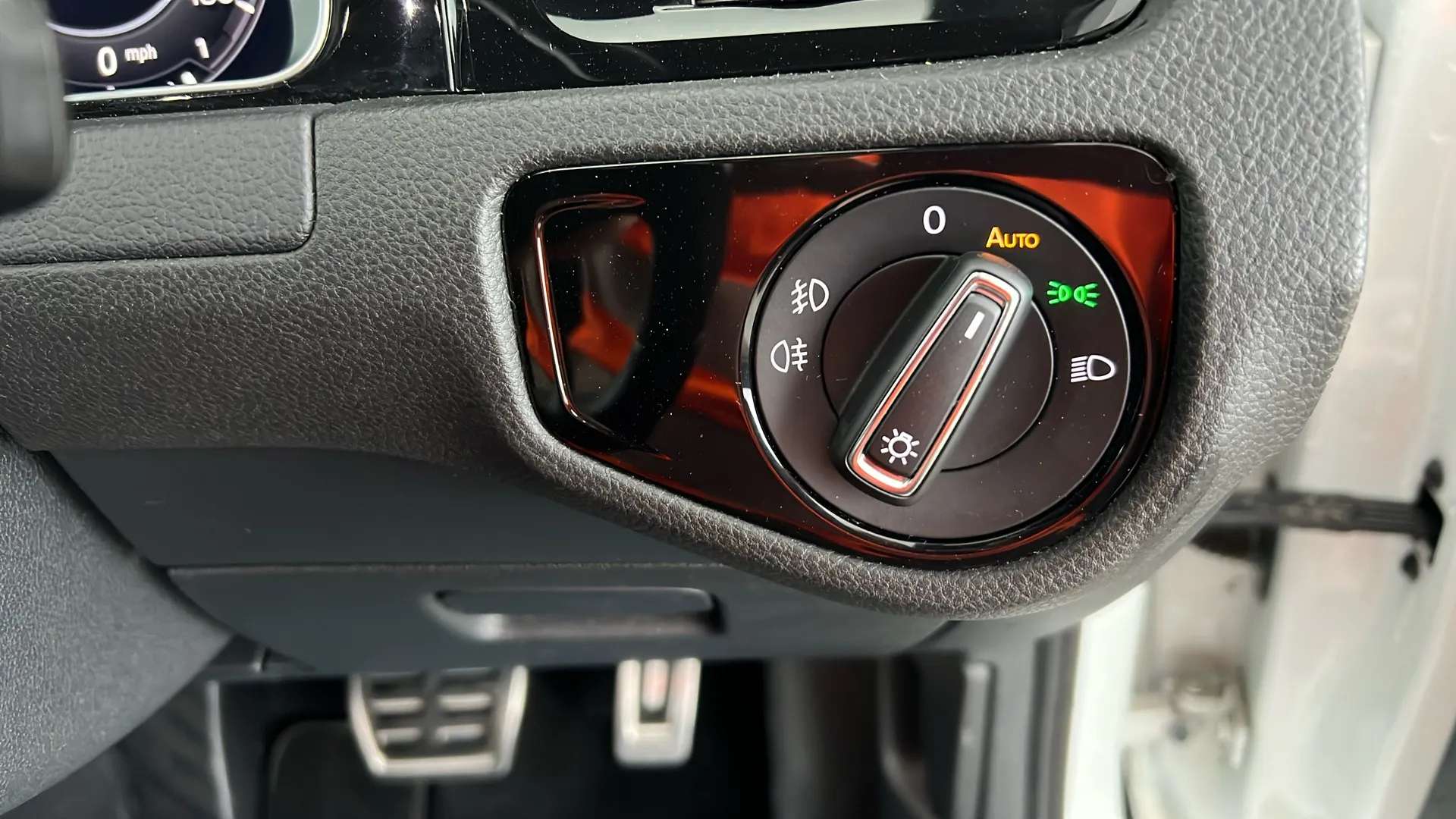 2019 VOLKSWAGEN GOLF 2019 VOLKSWAGEN GOLF