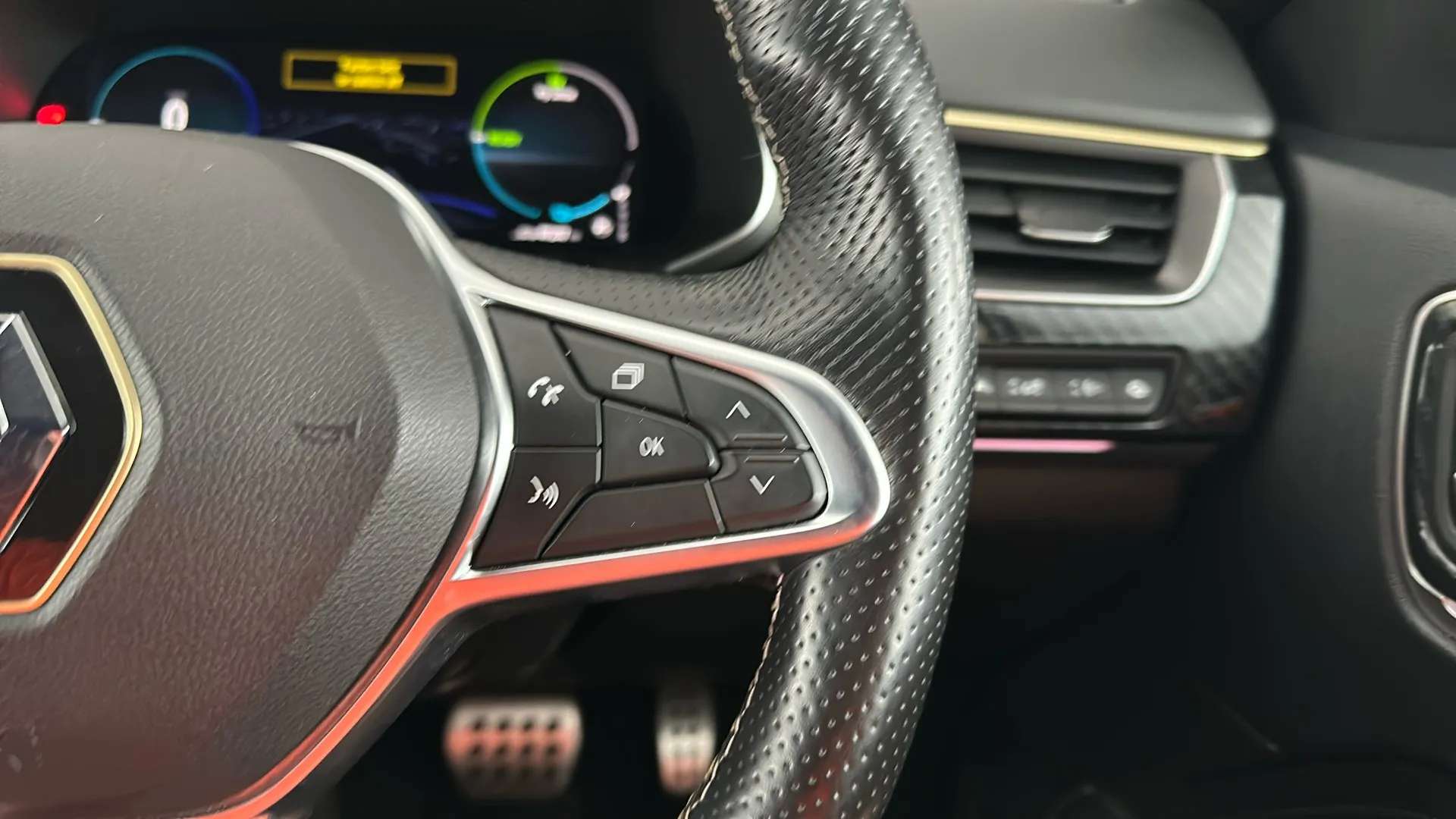 2023 RENAULT ARKANA 2023 RENAULT ARKANA