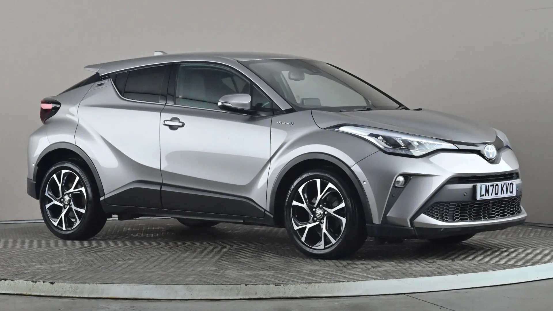 A 2020 TOYOTA C-HR 1.8 Hybrid Design CVT A 2020 TOYOTA C-HR 1.8 Hybrid Design CVT