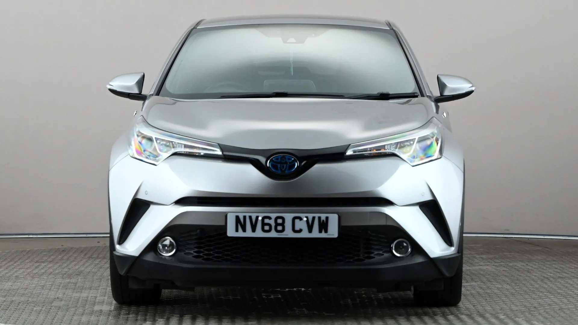 A 2018 TOYOTA C-HR 1.8 Hybrid Design CVT A 2018 TOYOTA C-HR 1.8 Hybrid Design CVT