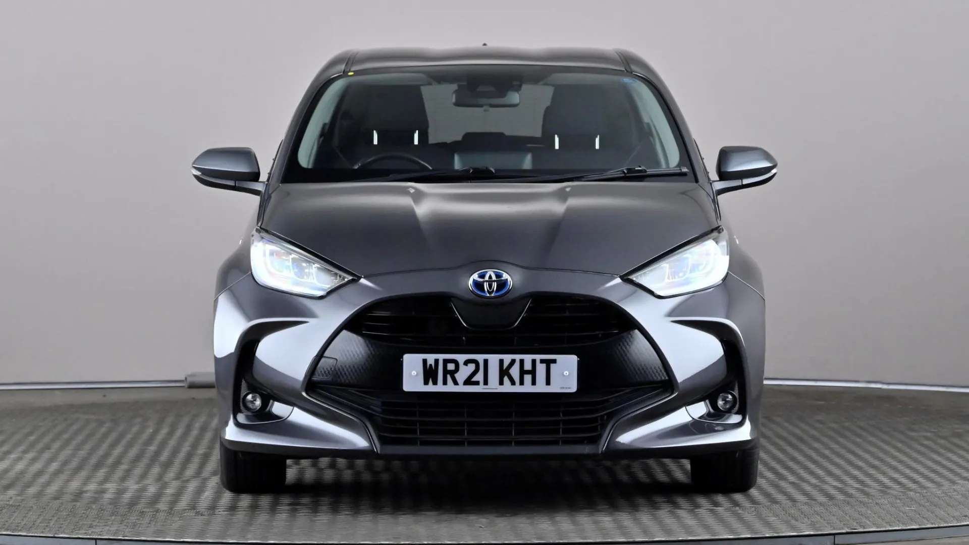 A 2021 TOYOTA YARIS 1.5 Hybrid Design CVT A 2021 TOYOTA YARIS 1.5 Hybrid Design CVT