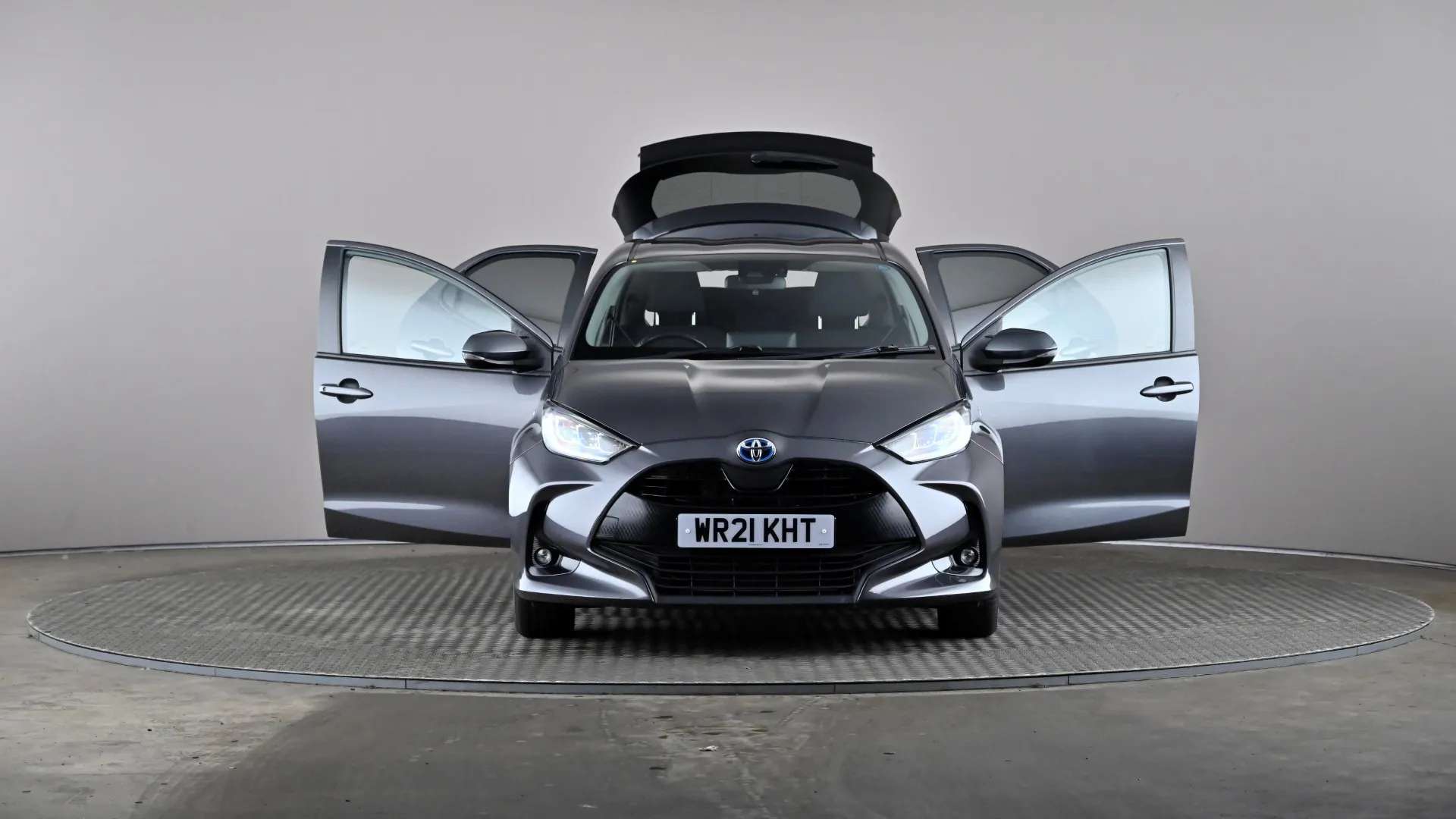 2021 TOYOTA YARIS 2021 TOYOTA YARIS