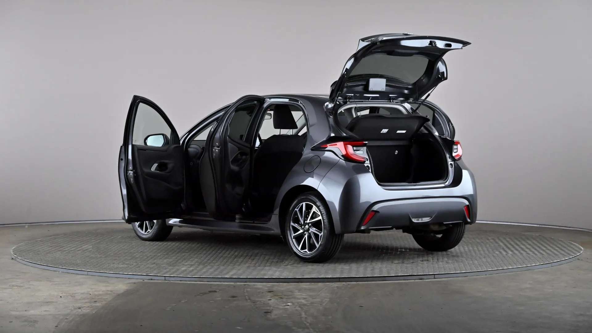 2021 TOYOTA YARIS 2021 TOYOTA YARIS