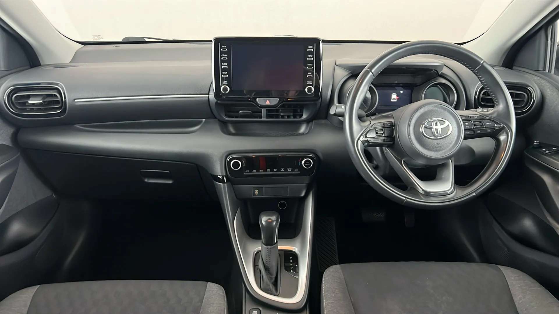 2021 TOYOTA YARIS 2021 TOYOTA YARIS