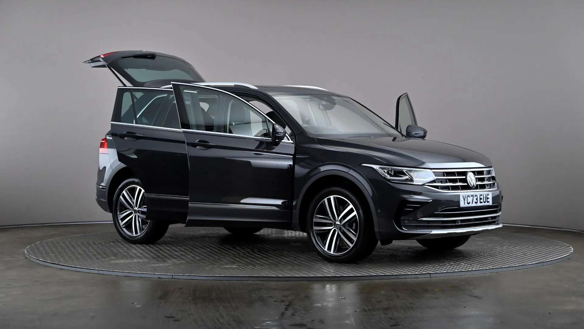 2023 VOLKSWAGEN TIGUAN 2023 VOLKSWAGEN TIGUAN