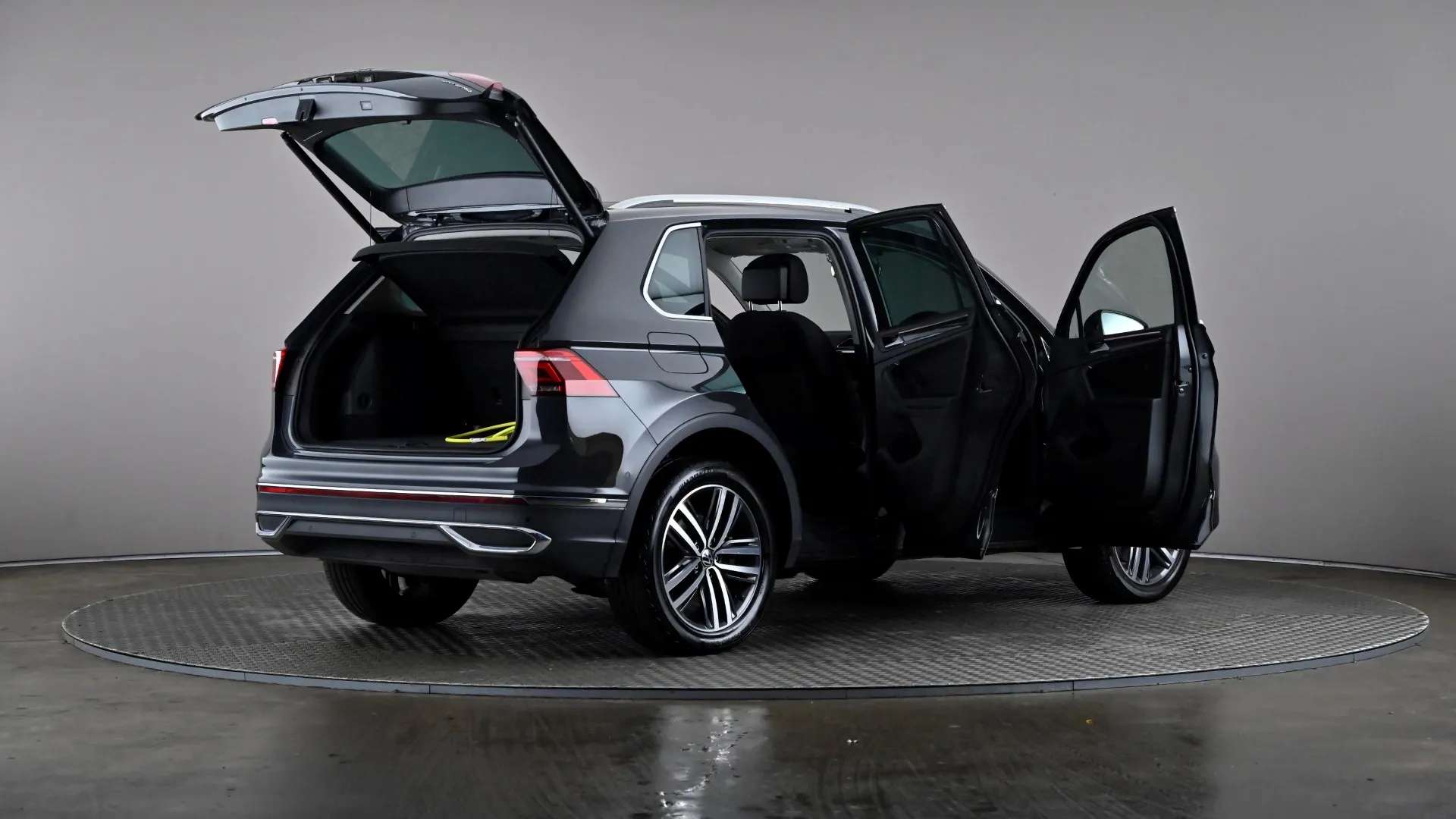 2023 VOLKSWAGEN TIGUAN 2023 VOLKSWAGEN TIGUAN