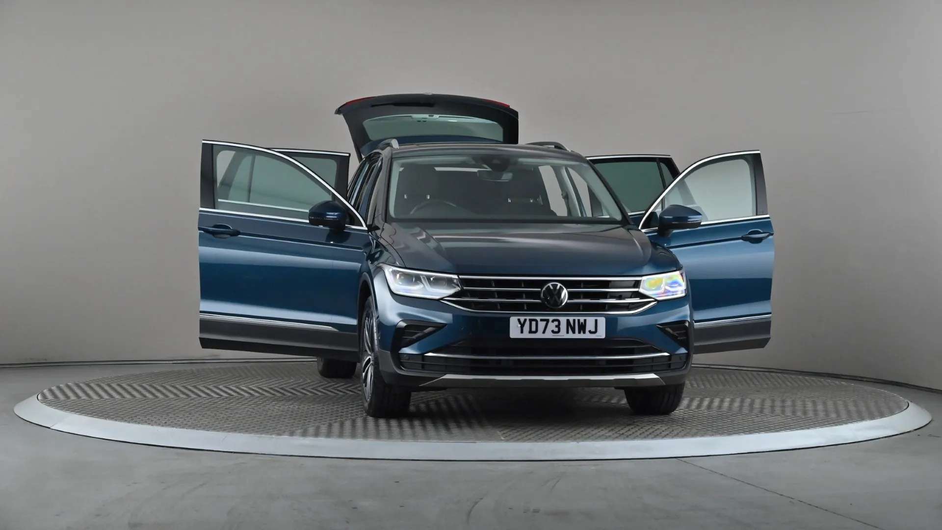 2023 VOLKSWAGEN TIGUAN 2023 VOLKSWAGEN TIGUAN