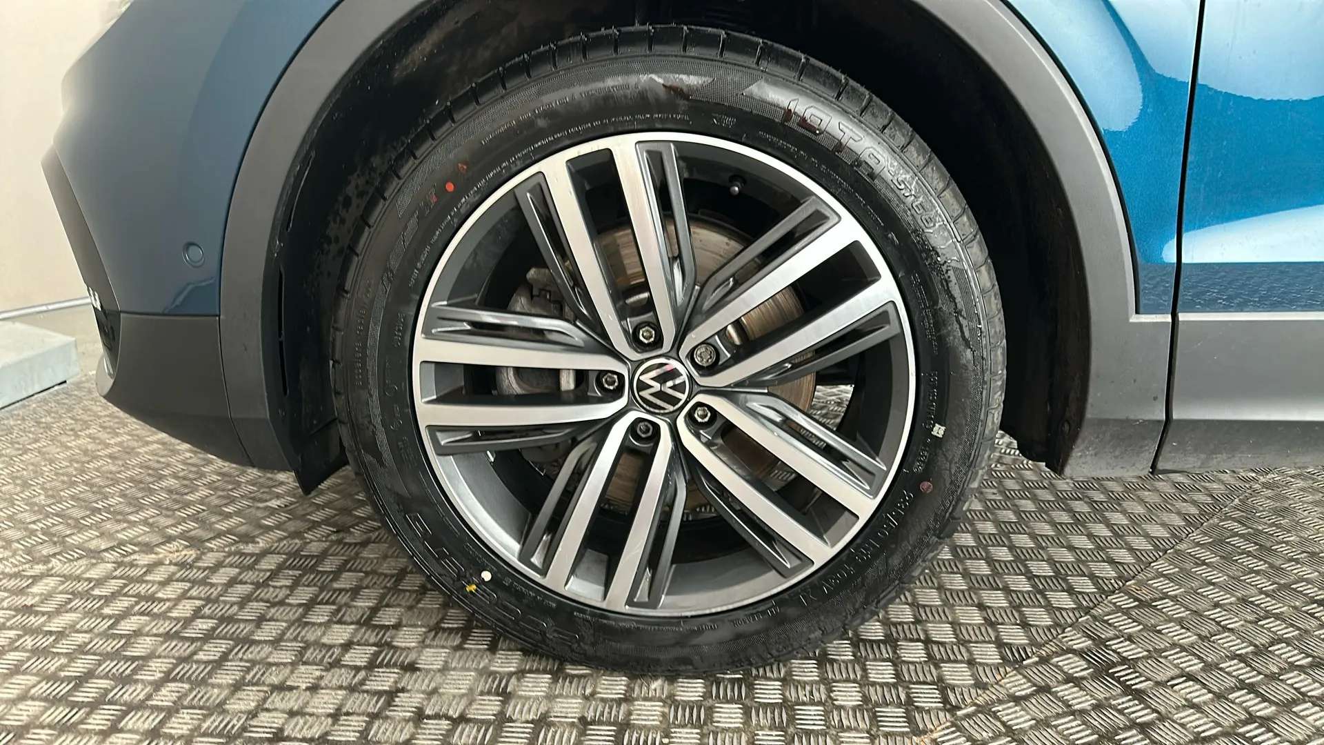 2023 VOLKSWAGEN TIGUAN 2023 VOLKSWAGEN TIGUAN