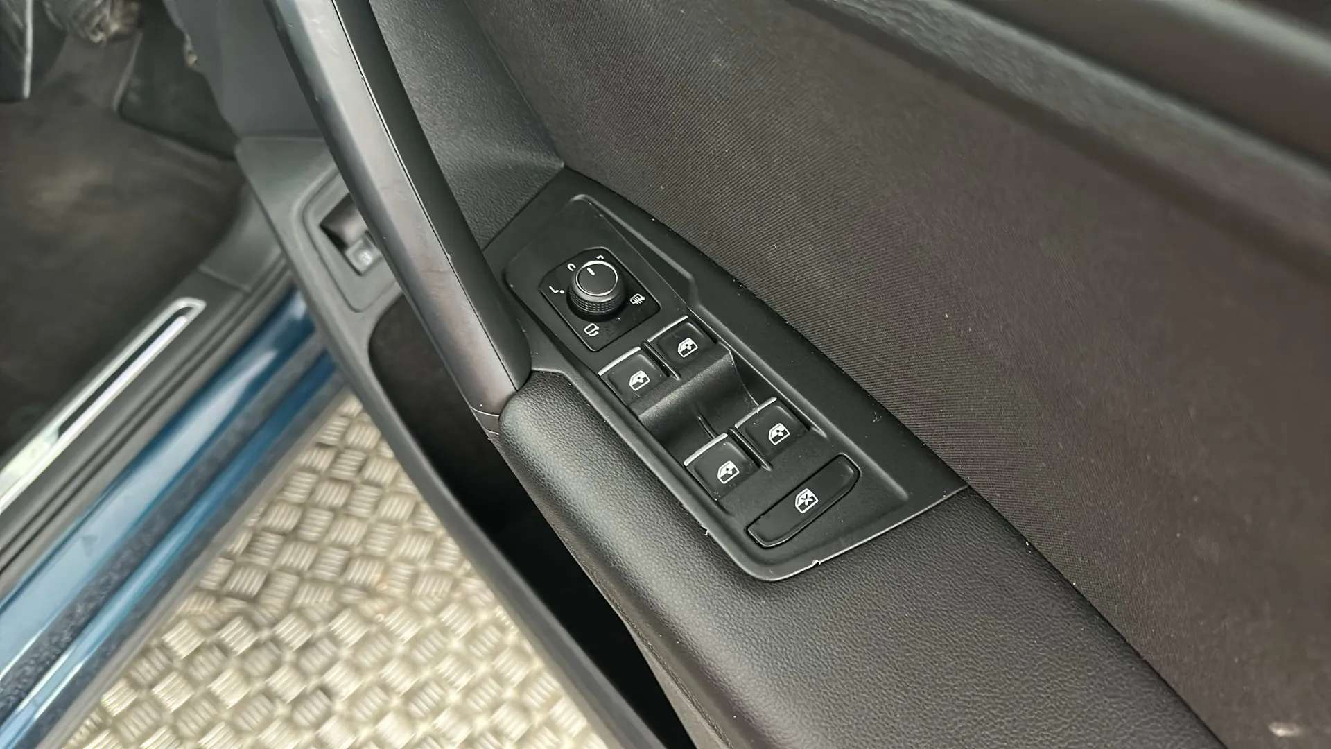 2023 VOLKSWAGEN TIGUAN 2023 VOLKSWAGEN TIGUAN