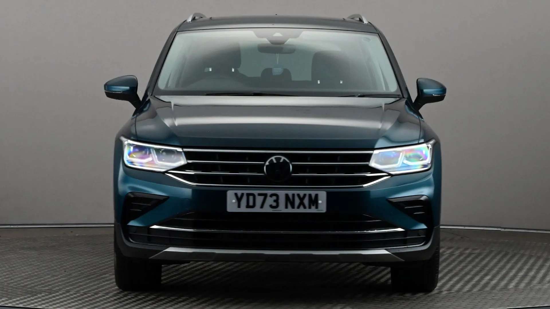 A 2023 VOLKSWAGEN TIGUAN 1.4 TSI eHybrid Elegance DSG A 2023 VOLKSWAGEN TIGUAN 1.4 TSI eHybrid Elegance DSG