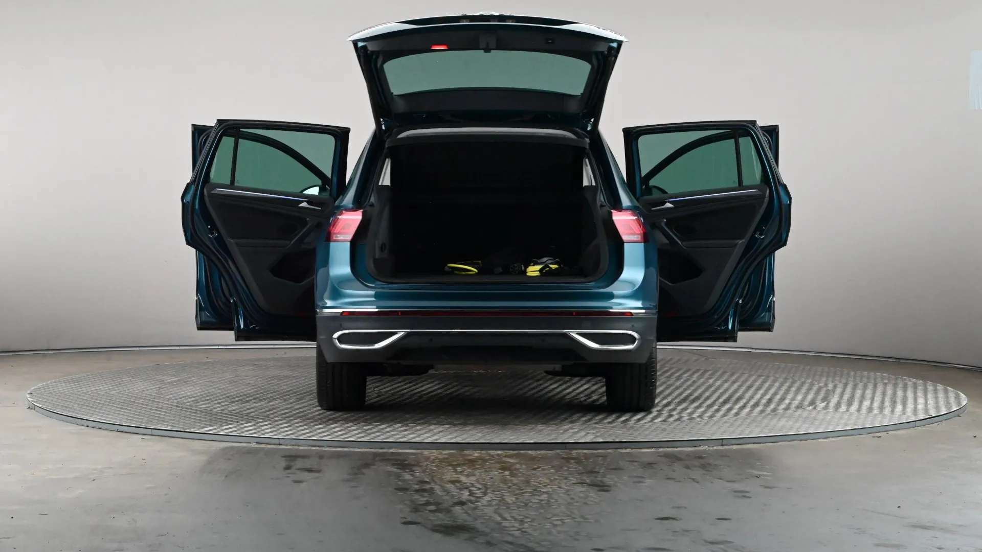 2023 VOLKSWAGEN TIGUAN 2023 VOLKSWAGEN TIGUAN