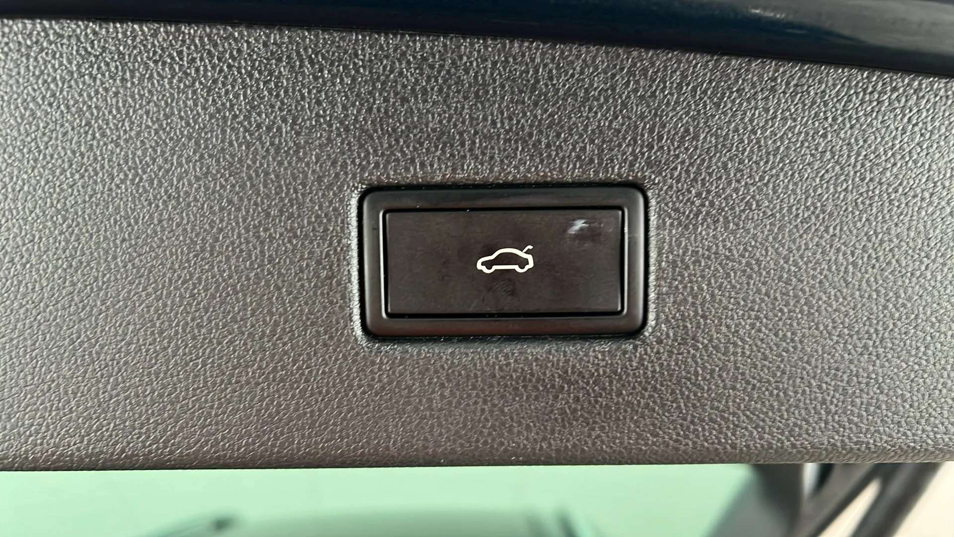 2023 VOLKSWAGEN TIGUAN 2023 VOLKSWAGEN TIGUAN