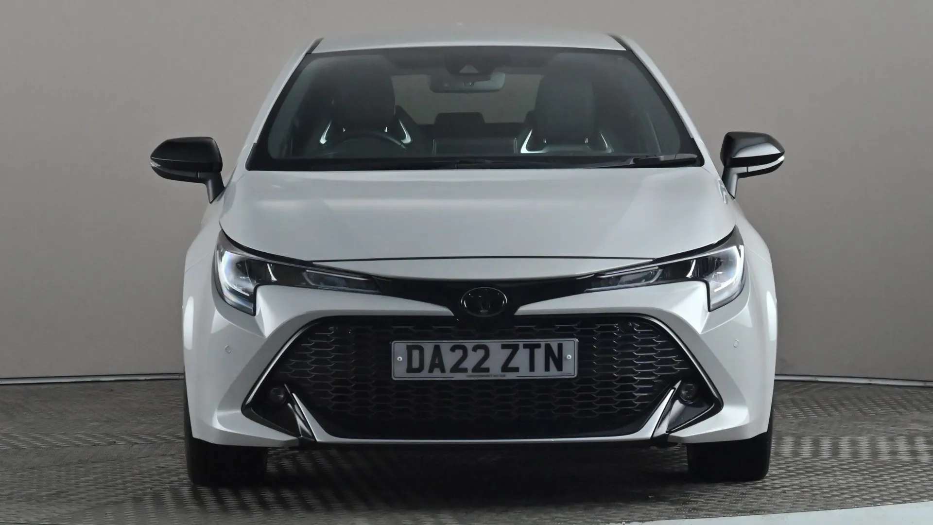 A 2022 TOYOTA COROLLA 2.0 VVT-i Hybrid GR Sport CVT A 2022 TOYOTA COROLLA 2.0 VVT-i Hybrid GR Sport CVT