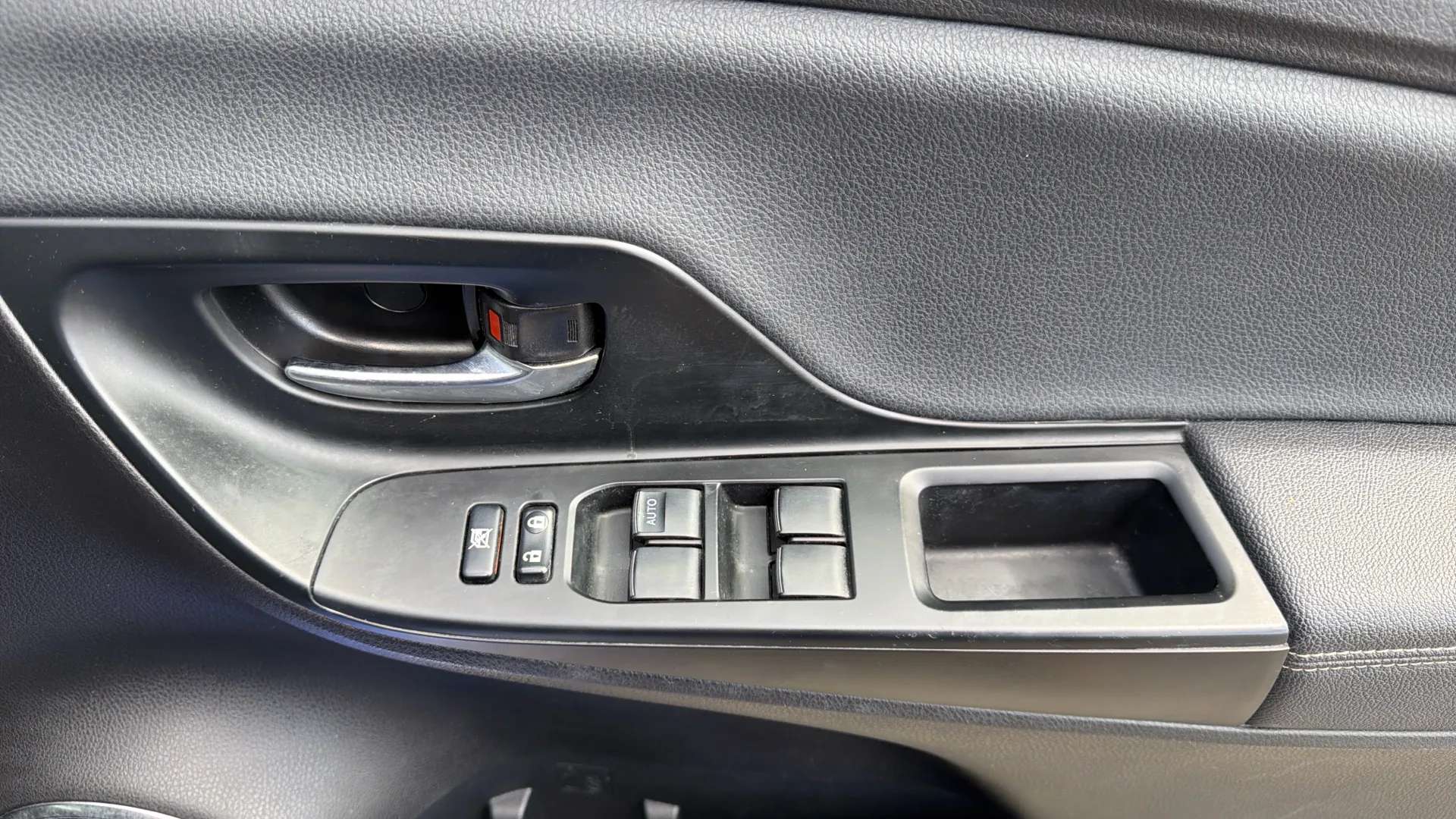 2020 TOYOTA YARIS 2020 TOYOTA YARIS
